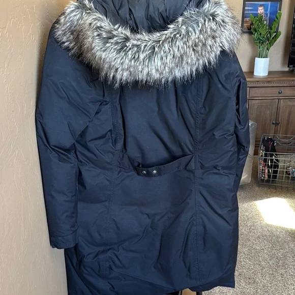 EUC The North Face Black Ski Jacket with Hood and Water-Resistant Shell XL - Picture 2 of 15